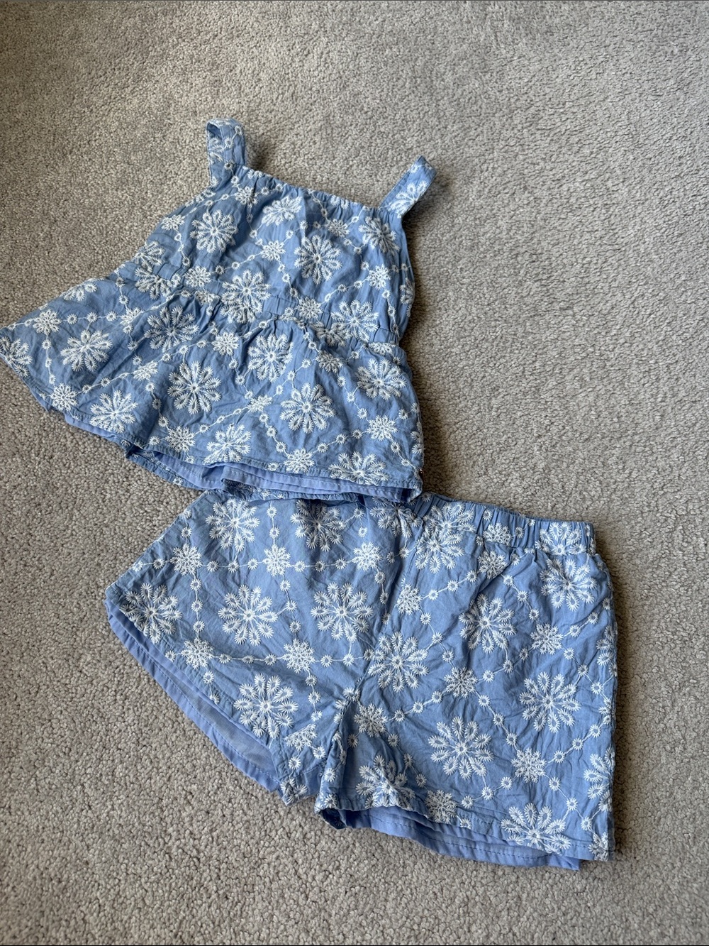 Tahari Short Set
